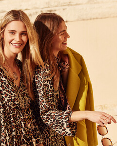 oltrefashion_51169614_1193489384149051_3493884565827255969_n.thumb.jpg.50998e9c1c77390b702c27a52a678ab9.jpg