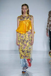 pablo_erroz_pasarela_371032518_683x.thumb.jpg.72a658f61ed52743b4678345c5fed6c6.jpg