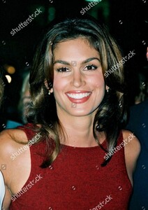 party-for-cindy-crawford-at-the-whiskey-bar-new-york-america-shutterstock-editorial-286628a.jpg