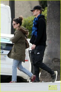 rachel-bilson-and-hayden-christensen-reunite-in-los-angeles-01.jpg