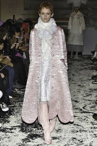 ryan-lo-aw19-0009-549d1b.thumb.jpg.e812145d56e49e3a746d9798ea42598c.jpg