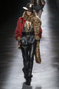 saint-laurent-rf19-0321.thumb.jpg.0ed80c55d9186a74d191d4ac7ceb8e97.jpg