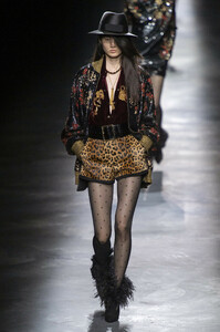 saint-laurent-rf19-0366.thumb.jpg.3ebdc70cf80f7a35f39e51b038ba7a17.jpg