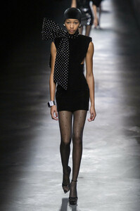 saint-laurent-rf19-0566.thumb.jpg.5271f87cfd6f60b835eca33ddae3a8d2.jpg