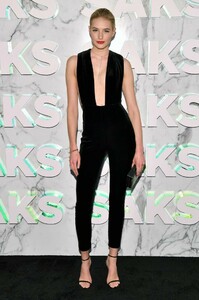 saks-floor-reopening-9.jpg