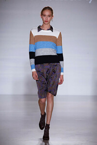 sita_murt_pasarela_290574625_683x.thumb.jpg.335ccb9719dac00997a77b26b69fe13a.jpg
