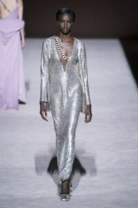 tom-ford-rf19-0526.thumb.jpg.bc68db3c5df8e7027d9a14428bc24ef8.jpg