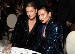 toni-garrn-2019-elton-john-s-oscars-viewing-party-8.jpg