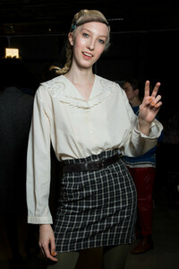 ulla-johnson-bks-g-rf19-0629.thumb.jpg.b70202ecd4762539e46854c32314f774.jpg