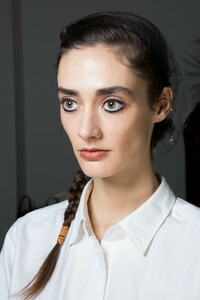 ulla-johnson-bks-g-rf19-0729.thumb.jpg.9a25dd2eb82fa4de8efd73046ba627a8.jpg