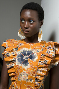 ulla-johnson-bks-g-rf19-0807.thumb.jpg.3861ad9283bd61087a9701117597c0b1.jpg