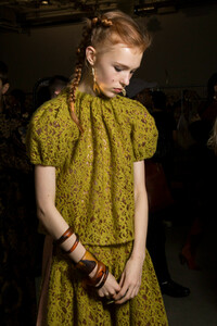 ulla-johnson-bks-g-rf19-0926.thumb.jpg.4f9a1ec9dbaf199eb78fd8c4b100422a.jpg