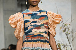 ulla-johnson-clp-rf19-0199.thumb.jpg.e5f0876e3d4ac41f70ffeda6e76f0b53.jpg