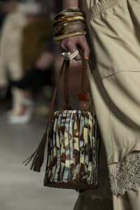 ulla-johnson-clp-rf19-0440.thumb.jpg.8b984de4c68403f96952aac0971f547e.jpg
