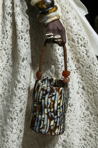 ulla-johnson-clp-rf19-0539.thumb.jpg.56b01259687e711413fc6bb46e317953.jpg