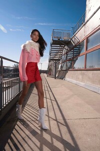 00012-giamba-fall-19-ready-to-wear.thumb.jpg.17f2d1917742b6681a088b18572cd15c.jpg