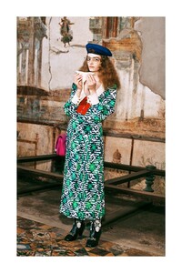 00015-gucci-milan-pre-fall-19-credit-Harmony-Korine.thumb.jpg.86be414f4b76652449ccca8a9bea3a48.jpg