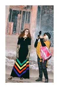 00050-gucci-milan-pre-fall-19-credit-Harmony-Korine.thumb.jpg.34038bdc1507da5e6ac54b1ac6f78f84.jpg