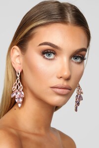 02-06-19_Studio_1_RM_16-37-45_ER4369_Pink_0137_JF.jpg