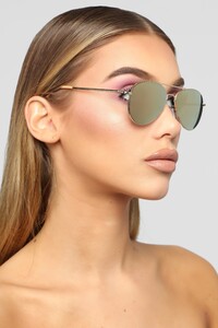 02-07-19_RM_18-35-38_S1007FN_Pink_11791_RA.jpg