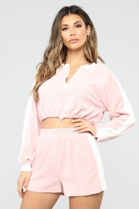 02-26-19_Studio_2_MA_15-51-04_ST40128MGL_Pink___5_RG.jpg