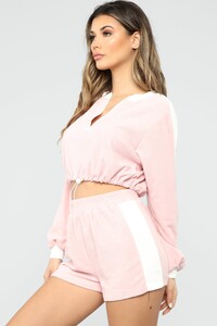 02-26-19_Studio_2_MA_15-51-04_ST40128MGL_Pink___6_RG.jpg