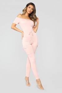 03-08-19_Studio_1_DV_10-14-16_JP1460_Blush_7767_JD.jpg