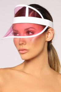 04-30-18_Studio_2MMT5227_Pink0112.JPG