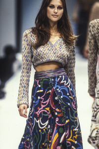 0_missoni-ss-1994-2_html.thumb.JPEG.66a5f2b7b2eec2d47aa09e68d839120b.JPEG