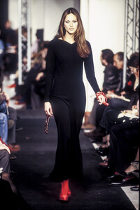 1119776870_Missoni1993WomenRTW46.thumb.jpg.d73fd69f635651c1589ec691d5dbf845.jpg