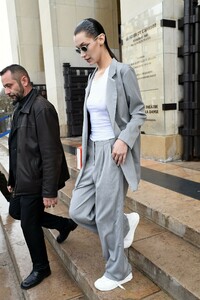         bel020319BZNimage109.jpg