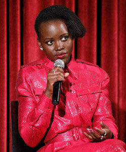 Lupita+Nyong+o+Academy+Motion+Picture+Arts+oROVgf4K9Qgx.jpg