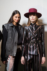 1305447349_ferretti-bks-m-rf19-8149(1).thumb.jpg.2f60933c109bb11c8ca887dbfc6056b6.jpg