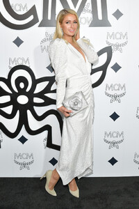 Paris+Hilton+MCM+Global+Flagship+Store+Grand+d7X88bmqn5Kx.jpg