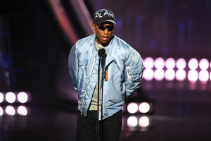 Pharrell+Williams+2019+iHeartRadio+Music+Awards+THu8jB5NKixx.jpg