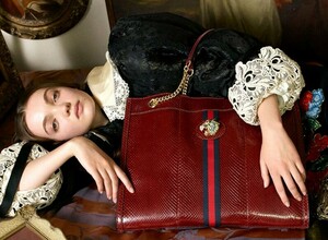1409090179_34_THEHIVE_MODELS_ELLIASOPHIA_BOOK.thumb.jpg.a94847f60853af376e7e26cb28962986.jpg