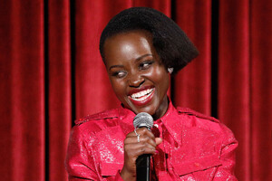 Lupita+Nyong+o+Academy+Motion+Picture+Arts+rMtmwsE0Qq7x.jpg