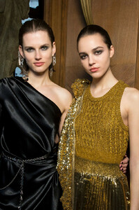 Altuzarra+Fall+2019+Backstage+pinXjCJ_GBJx.jpg