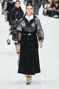 Greta Varlese Chanel Fall 2019 RTW PFW.jpg