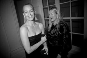 1551714525331513-SAINT-LAURENT_CELEBRATES-AMBER-VALLETTA_AMBER-VALLETTA-KATE-MOSS_HR.jpg