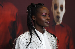 Lupita+Nyong+o+New+York+Premiere+2zXn6HB2QK2x.jpg