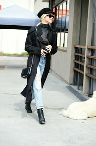         hou020319BZNimage113.jpg