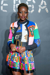 Lupita+Nyong+o+Versace+Fall+2019+Arrivals+dVm7g8qiJwSx.jpg