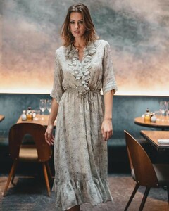 Deborah Ghys - marlo SS19h.jpg