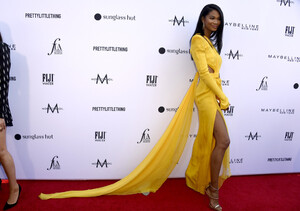 Chanel+Iman+Daily+Front+Row+5th+Annual+Fashion+gXjvylFMGqBx.jpg