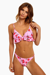 18-06-14-On_Model_-_Shelby-1747.jpg