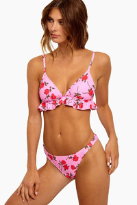 18-06-14-On_Model_-_Shelby-1754.jpg
