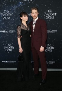       gin270319BZNimage118.jpg