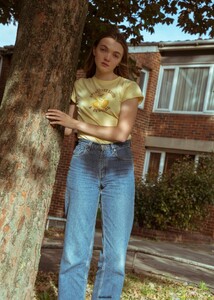 1863224677_01_THEHIVE_MODELS_ELLIASOPHIA_EDITORIAL_ELLIASOPHIATHEONES2WATCHBYGIULIAALBERTINI.thumb.jpg.05c8083cd6200f0eebbb615fee9e475e.jpg