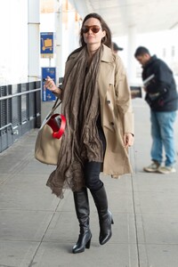         jol310319BZNimage110.jpg